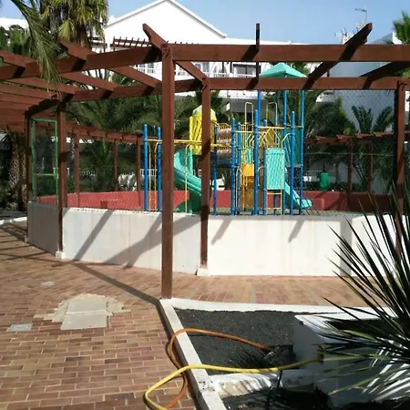 Apartman Sleeps 2 Pool Wifi Costa Teguise